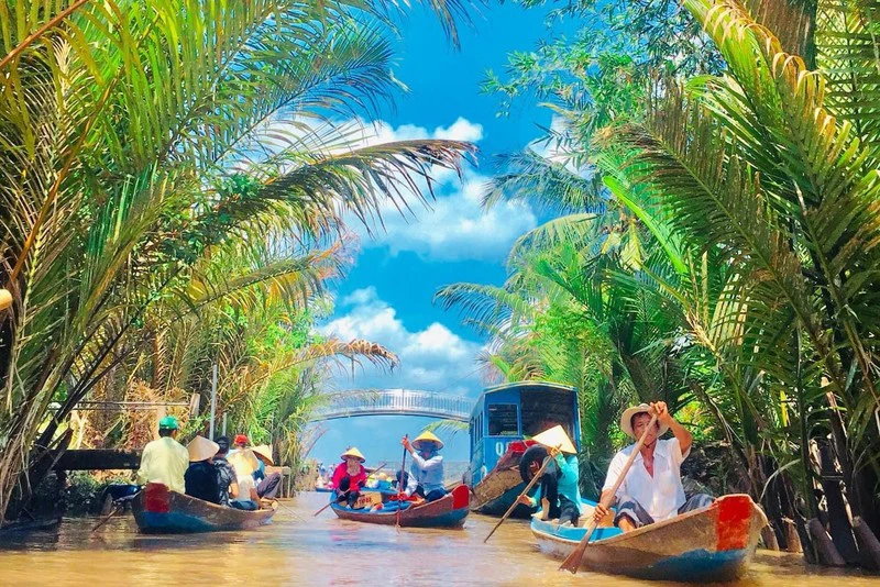 Tour du lịch Lục tỉnh miền Tây 4 ngày 3 đêm | Khám phá sông nước Nam Kì